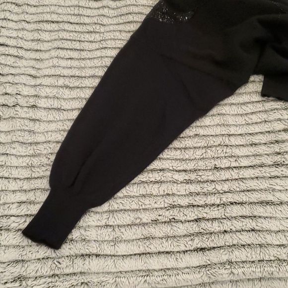 Vintage beaded Yves de Valere sweater size EU42 - Picture 8 of 8